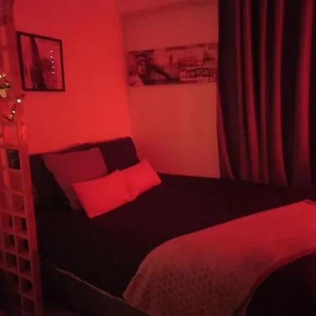 Charmant Studio 雅芳