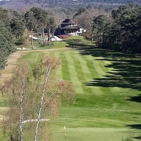 Charmant Studio 아파트 에이번