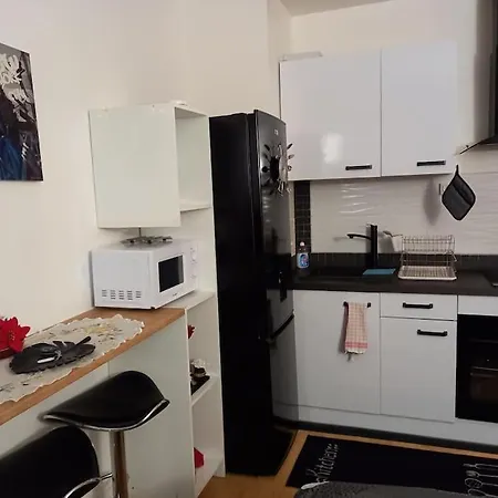 Charmant Studio 公寓