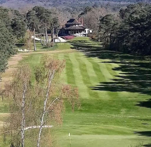 Charmant Studio 아파트 에이번